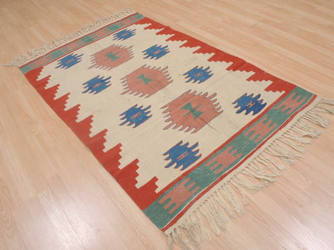 Kilim Beige Flat Woven 39 X 57 Area Rug 100-109308 Image 4