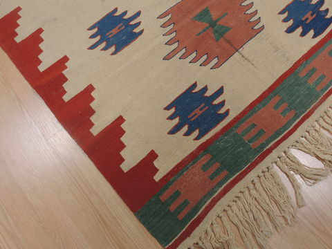 Kilim Beige Flat Woven 39 X 57 Area Rug 100-109308 Image 5