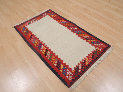 Kilim Beige Flat Woven 26 X 43 Area Rug 100-109309 Image 8