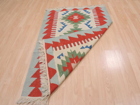 Kilim Red Flat Woven 38 X 56 Area Rug 100-109315 Image 12