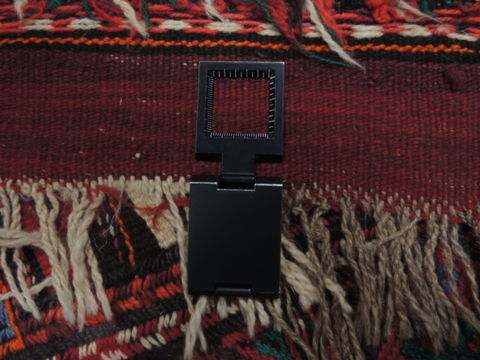 Kilim Red Hand Knotted 35 X 40  Area Rug 100-109320 Image 10