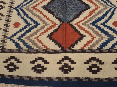 Kilim Beige Flat Woven 47 X 81 Area Rug 100-109336 Image 8