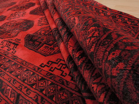 Khan Mohammadi Red Hand Knotted 71 X 106 Area Rug 100-109356 Image 14