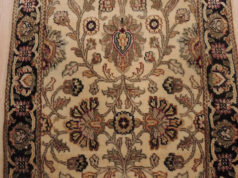 Jaipur Beige Runner Hand Knotted 27 X 105 Area Rug 100-109367 Image 9