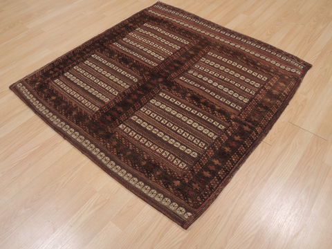 Kilim Brown Square Flat Woven 43 X 46 Area Rug 100-109377 Image 5