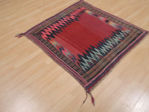 Kilim Red Square Hand Knotted 37 X 311 Area Rug 100-109394 Image 2