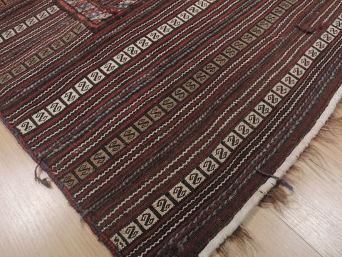 Kilim Brown Hand Knotted 41 X 49 Area Rug 100-109409 Image 6