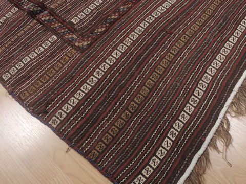 Kilim Brown Hand Knotted 41 X 49 Area Rug 100-109409 Image 9