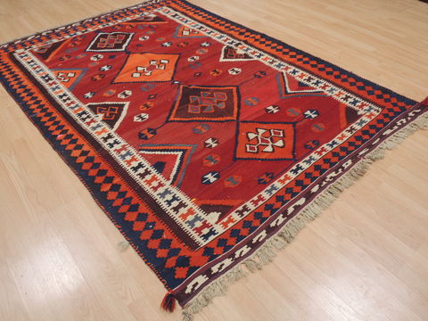 Kilim Red Hand Knotted 51 X 77 Area Rug 100-109413 Image 5