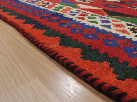 Kilim Red Hand Knotted 53 X 81 Area Rug 100-109417 Image 12