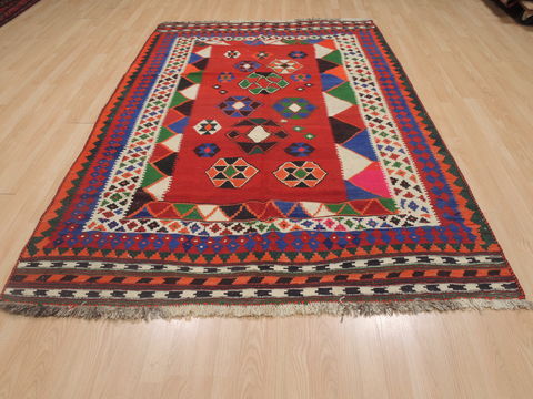 Kilim Red Hand Knotted 53 X 81 Area Rug 100-109417 Image 1