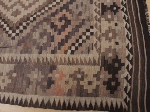 Kilim Brown Flat Woven 75 X 119 Area Rug 100-109419 Image 10