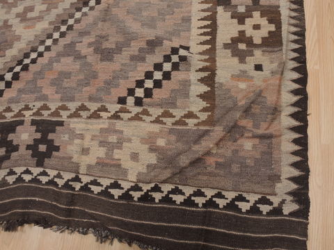 Kilim Brown Flat Woven 75 X 119 Area Rug 100-109419 Image 6
