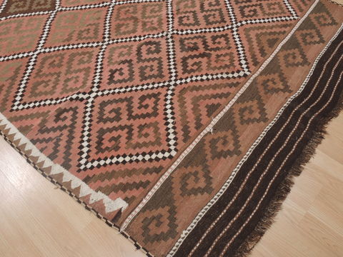 Kilim Beige Flat Woven 511 X 102 Area Rug 100-109428 Image 8