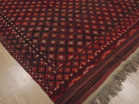 Kilim Red Flat Woven 74 X 90 Area Rug 100-109438 Image 6