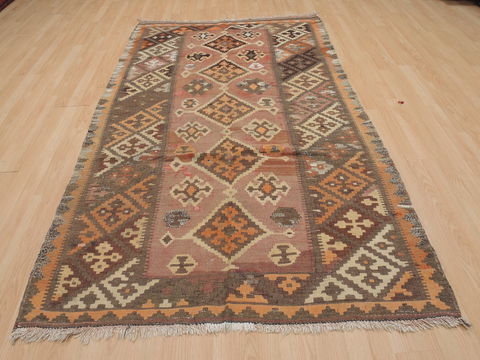 Kilim Red Flat Woven 47 X 83 Area Rug 100-109440 Image 1