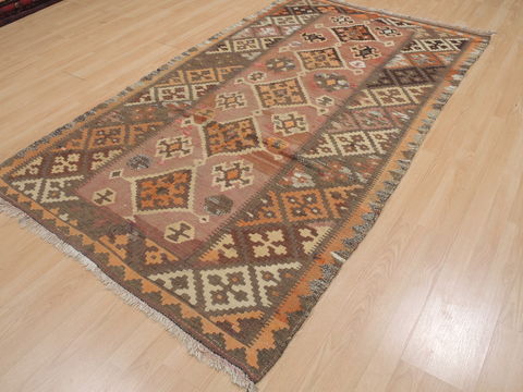Kilim Red Flat Woven 47 X 83 Area Rug 100-109440 Image 2