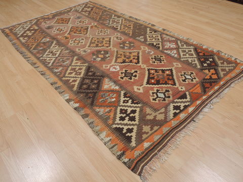 Kilim Red Flat Woven 47 X 83 Area Rug 100-109440 Image 4