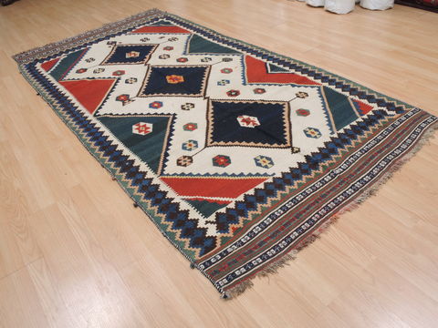 Kilim Red Flat Woven 48 X 92 Area Rug 100-109456 Image 3