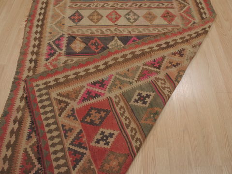 Kilim Brown Hand Knotted 48 X 94 Area Rug 100-109460 Image 14