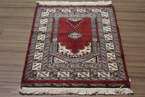 Bokhara Red Hand Knotted 21 X 30 Area Rug 155-109461 Image 2