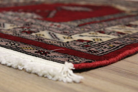 Bokhara Red Hand Knotted 21 X 30 Area Rug 155-109461 Image 5