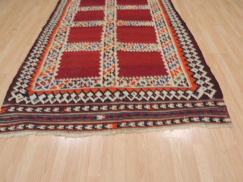 Kilim Red Hand Knotted 51 X 86 Area Rug 100-109467 Image 4
