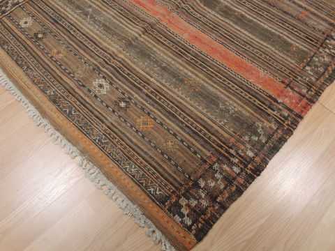 Kilim Red Flat Woven 48 X 83 Area Rug 100-109474 Image 8