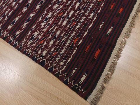 Kilim Red Flat Woven 39 X 511 Area Rug 100-109502 Image 10