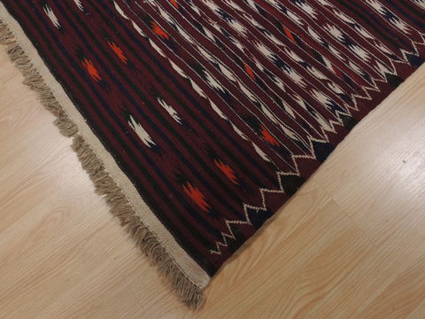 Kilim Red Flat Woven 39 X 511 Area Rug 100-109502 Image 12