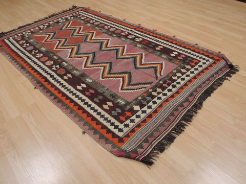 Kilim Red Flat Woven 45 X 74 Area Rug 100-109503 Image 4