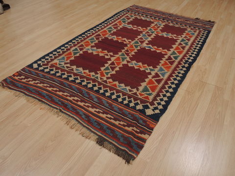 Kilim Red Flat Woven 42 X 74 Area Rug 100-109507 Image 4
