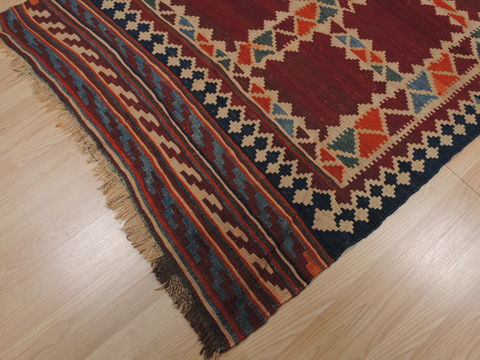 Kilim Red Flat Woven 42 X 74 Area Rug 100-109507 Image 8