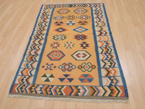 Kilim Beige Flat Woven 39 X 52  Area Rug 253-109512 Image 1