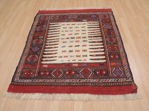 Kilim Red Square Flat Woven 33 X 33 Area Rug 100-109535 Image 16