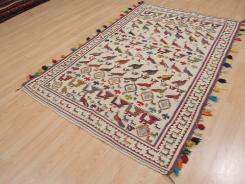 Kilim Red Flat Woven 44 X 67 Area Rug 100-109541 Image 2
