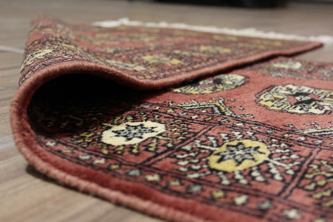 Bokhara Red Runner Hand Knotted 21 X 63 Area Rug 155-109549 Image 5