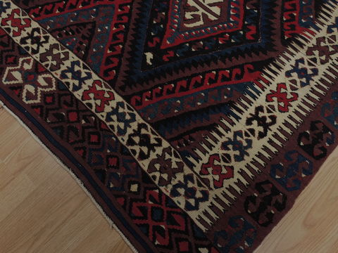 Kilim Red Flat Woven 52 X 91 Area Rug 100-109604 Image 4