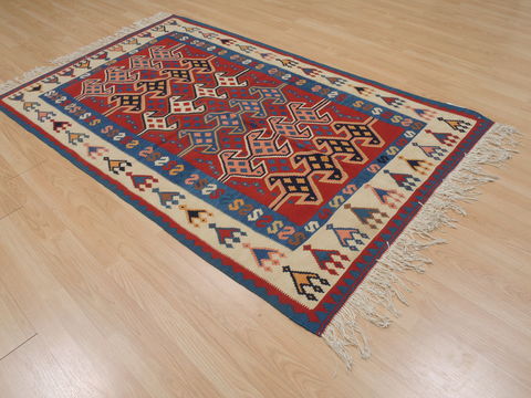 Kilim Red Flat Woven 40 X 68 Area Rug 100-109613 Image 2