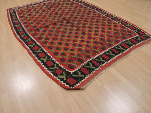 Kilim Red Flat Woven 61 X 89 Area Rug 100-109616 Image 3