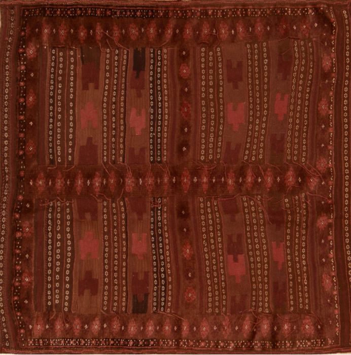 Kilim Red Flat Woven 46 X 49 Area Rug 100-109624 Image 0