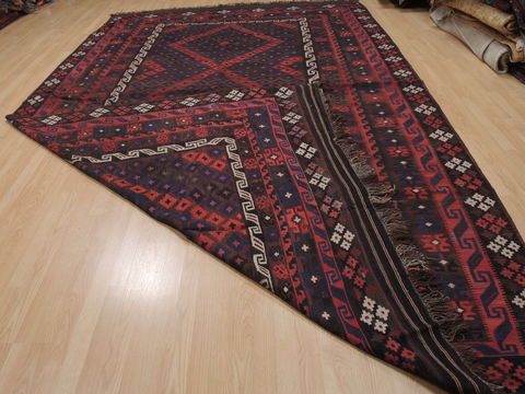 Kilim Red Flat Woven 86 X 137 Area Rug 100-109627 Image 6