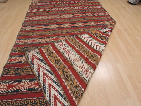 Kilim Red Flat Woven 63 X 120 Area Rug 100-109636 Image 8