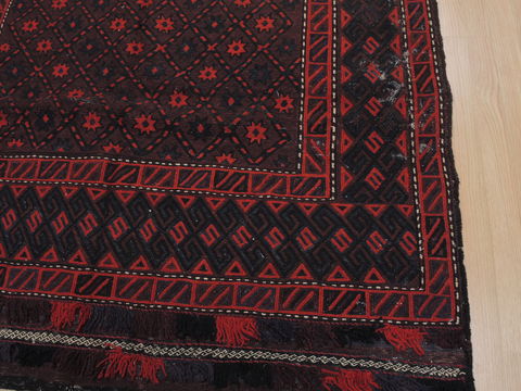 Kilim Red Flat Woven 52 X 90 Area Rug 100-109638 Image 4