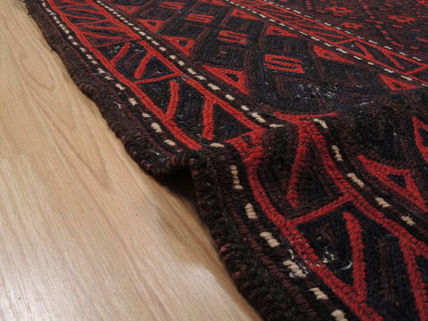 Kilim Red Flat Woven 52 X 90 Area Rug 100-109638 Image 5