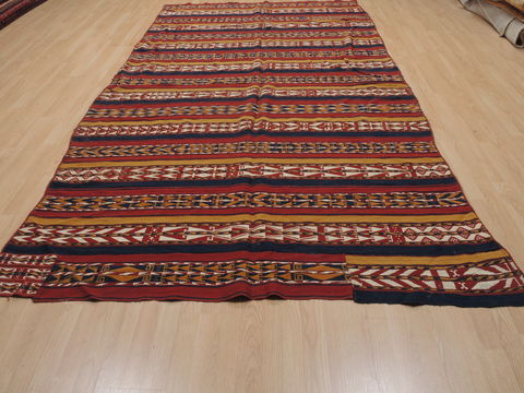 Kilim Red Flat Woven 65 X 117 Area Rug 100-109647 Image 1