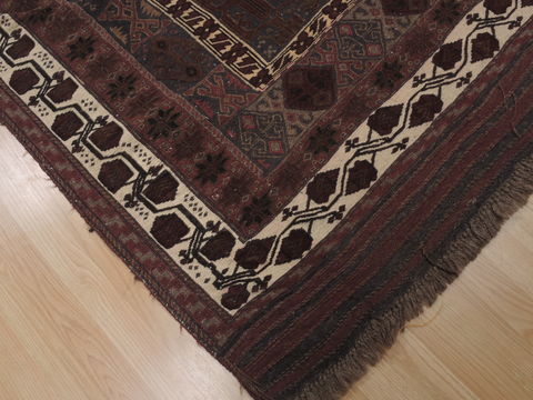 Kilim Red Flat Woven 43 X 75 Area Rug 100-109648 Image 4