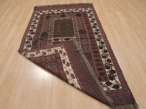Kilim Red Flat Woven 43 X 75 Area Rug 100-109648 Image 8