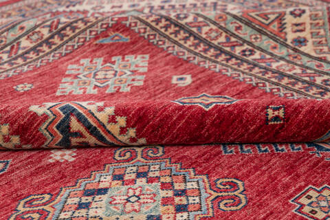 Kazak Red Hand Knotted 76 X 105  Area Rug 700-109669 Image 5