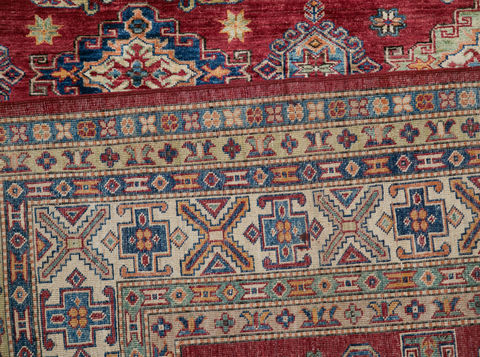 Kazak Red Hand Knotted 80 X 102 Area Rug 700-109673 Image 2